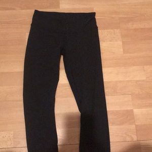 Lulumelon capris leggings